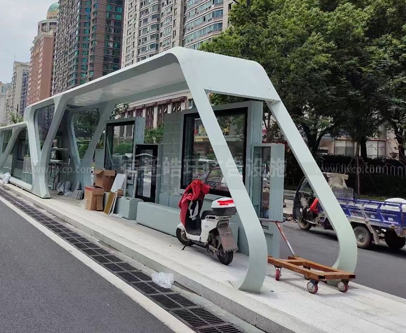 浙江智能候車(chē)亭發(fā)貨案例